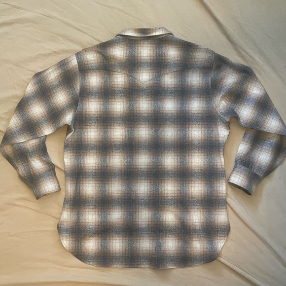 Woolrich Men’s Wool Flannel - Picture 9 of 16